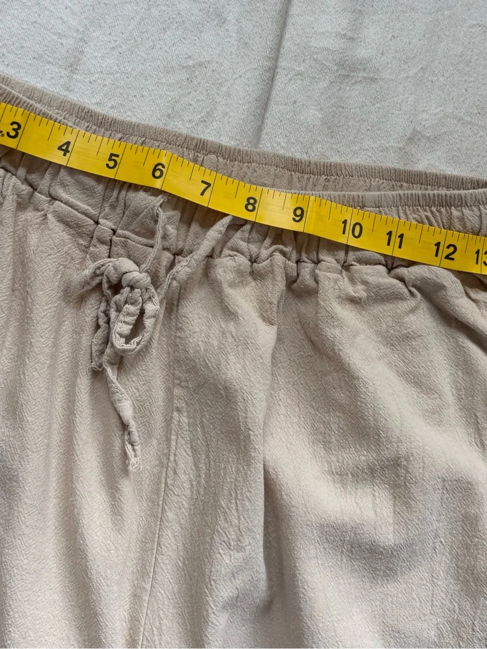 Relaxed Wide-Leg Cargo Pants in Light Beige